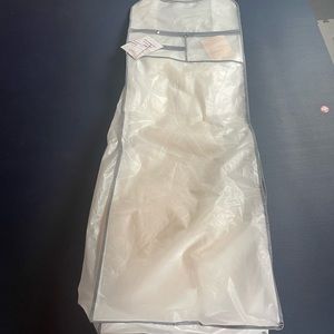 Wedding dress and vail branded new